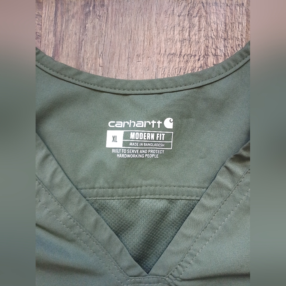 Carhartt Force Green Scrub Top Size XL - Picture 2 of 6